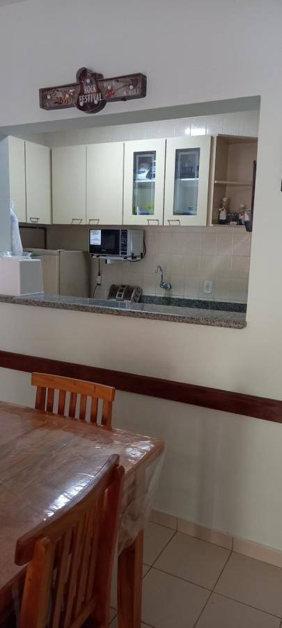 Apartamento Climatizado A 150 Metros Da Praia อูบาตูบา ภายนอก รูปภาพ
